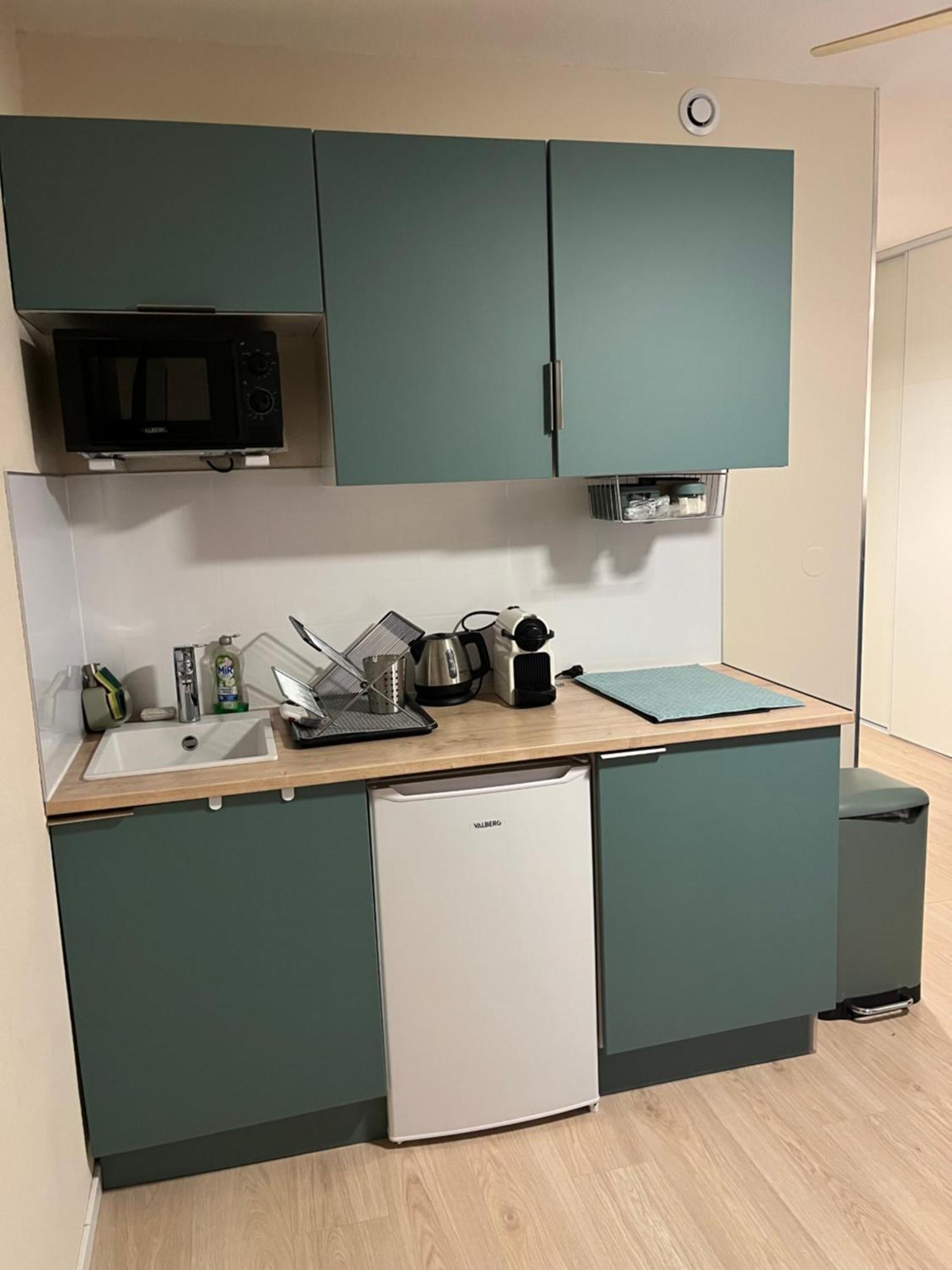 Cosy Renove Climatise Avec Piscine Proche De Toutes Commodites Appartement *
